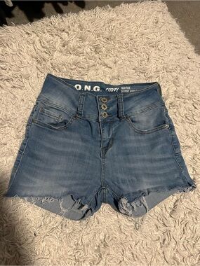 S.O.N.G. Curvy High-Rise Blue Denim Jean Shorts